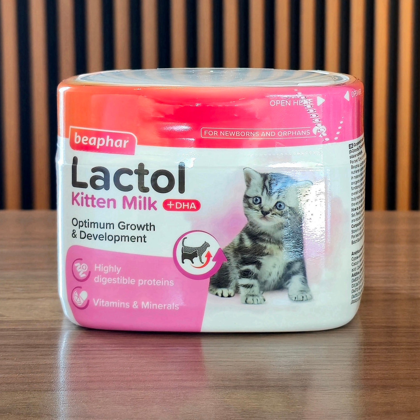 Beaphar Lactol Kitten Milk Replacement with DHA