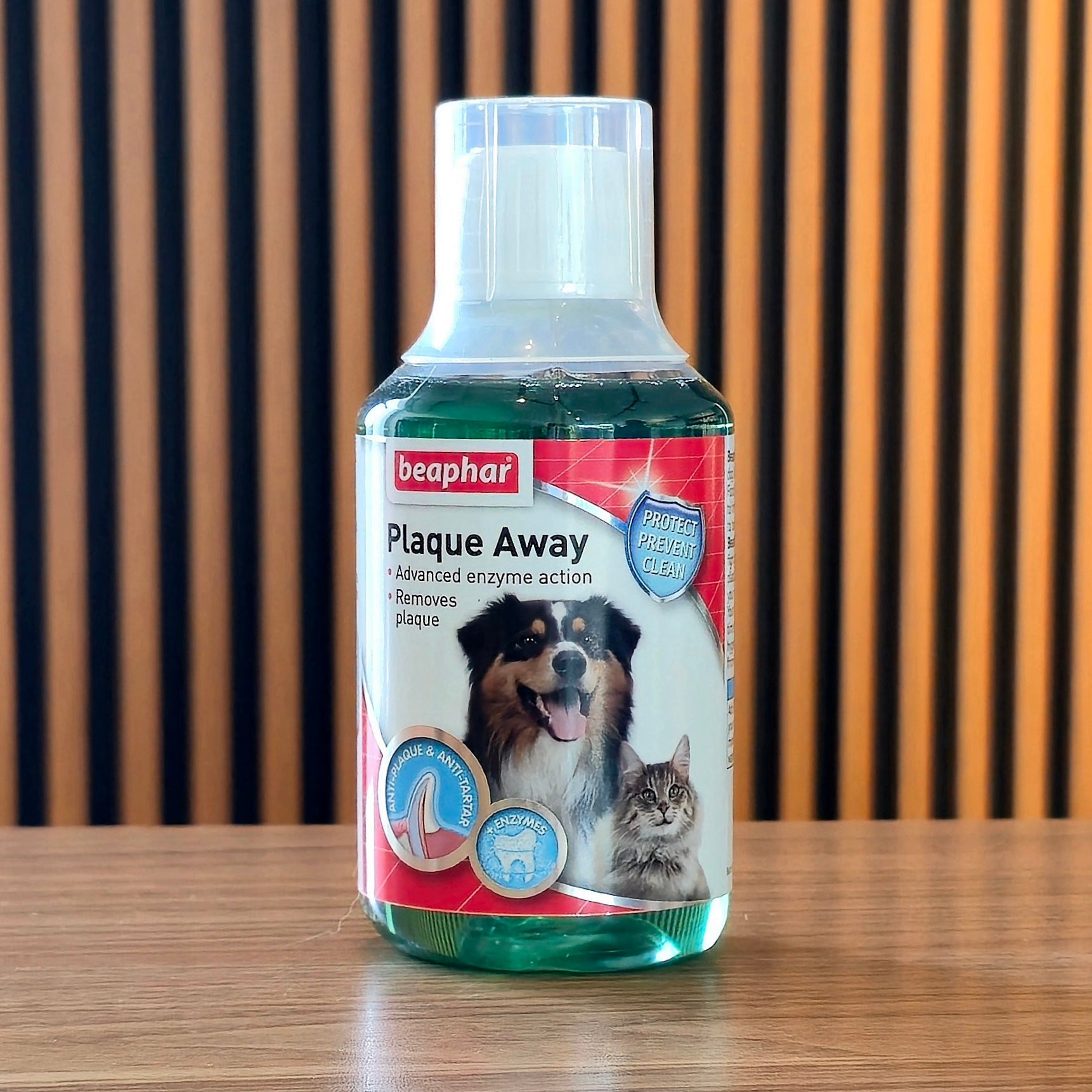Beaphar Plaque Away for Dogs & Cats – Advanced Enzyme Dental Care Solution