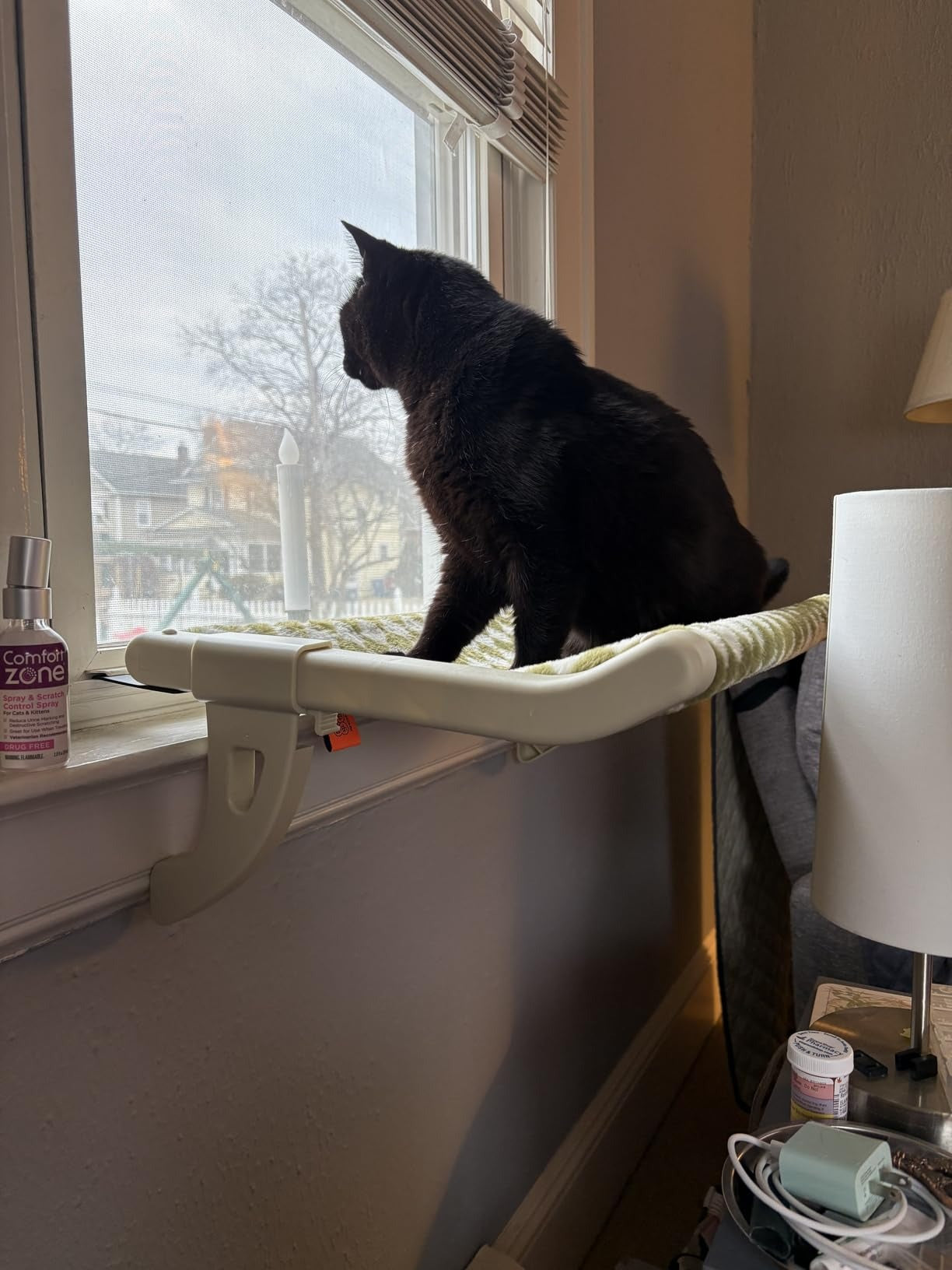 MEWOOFUN Window Sill Perch for Indoor Cats hammock