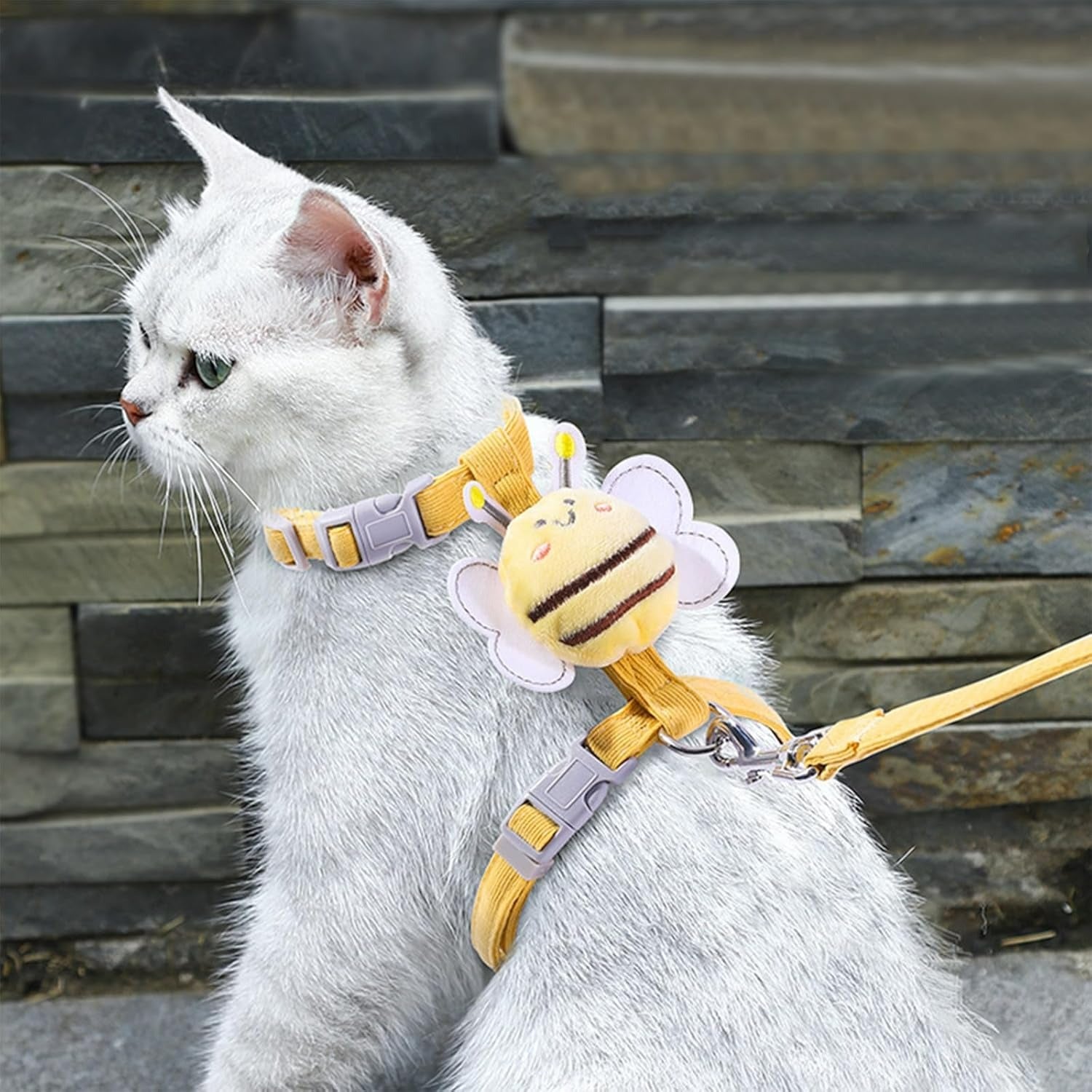 Cute Bee Cat Harness & Leash Set | Adjustable & Breathable Pet Vest Harness