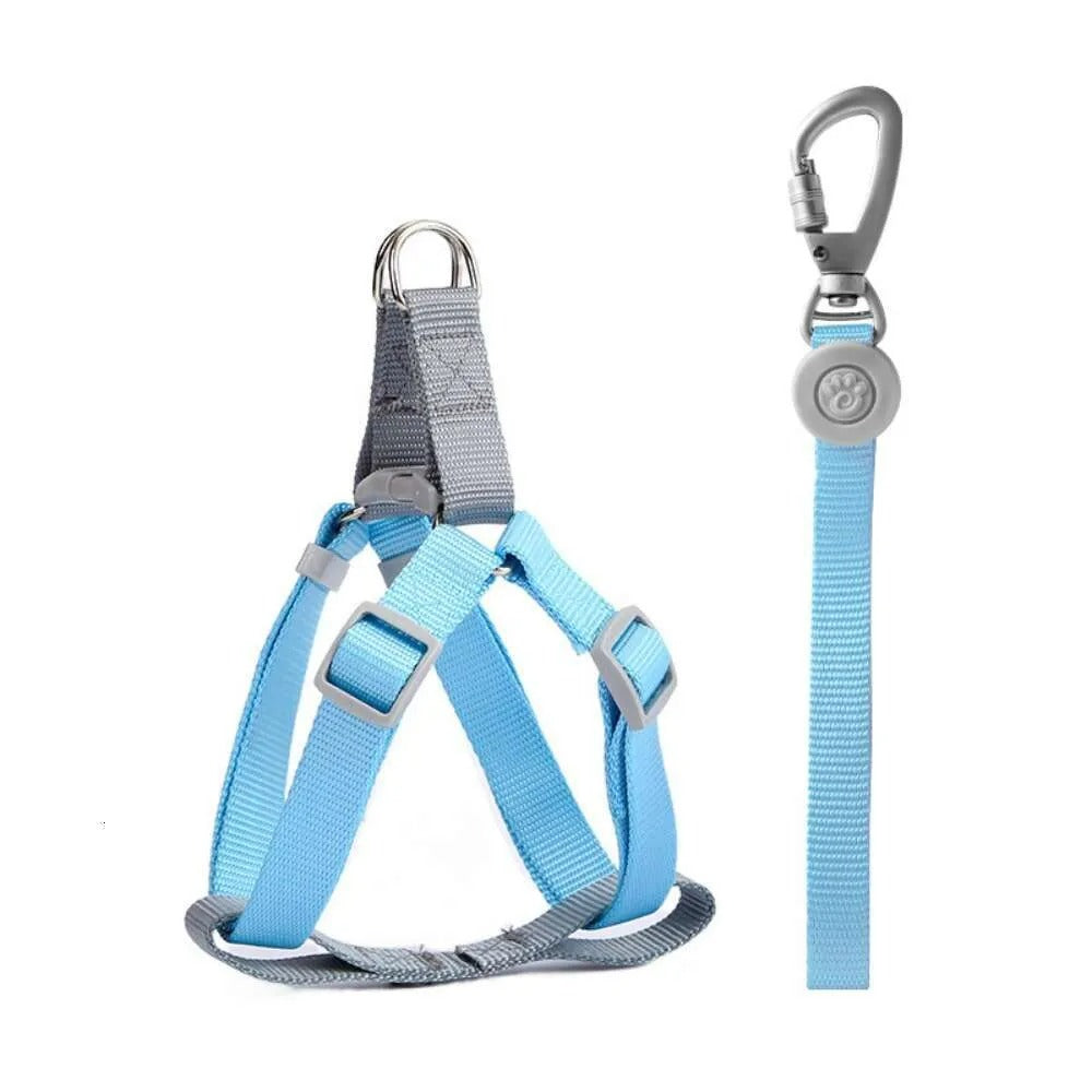 Adjustable & Escape-Proof Cat Harness and Leash Set - Comfortable Pet Vest for Cats